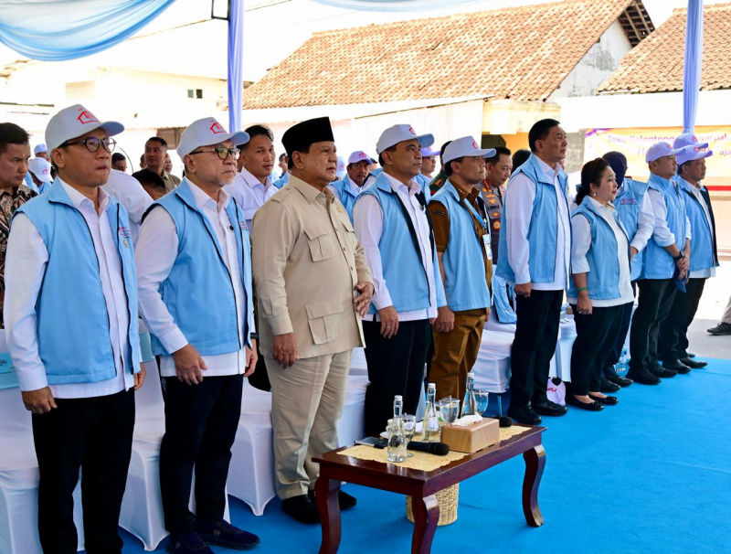 Presiden Prabowo Subianto resmi meluncurkan 80.081 kelembagaan Koperasi desa di Desa Bentangan Klaten Jawa Tengah (Ashar/Foto:BiroPers/SinPo.id)