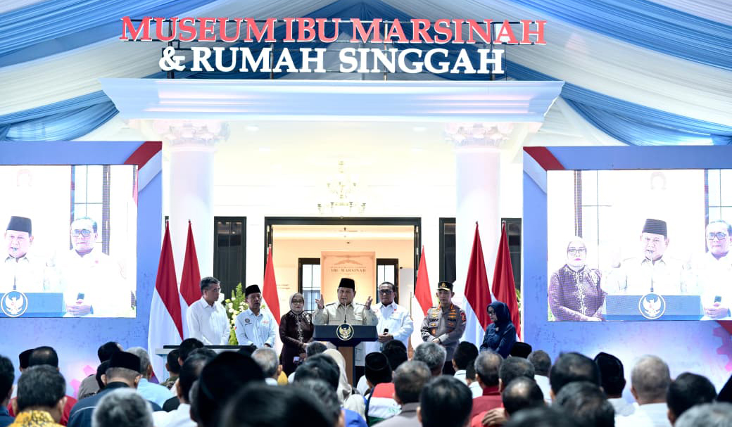 Prabowo resmikan museum ibu Marsinah. (Agus Priatna/BPMI Setpres/SinPo.id)
