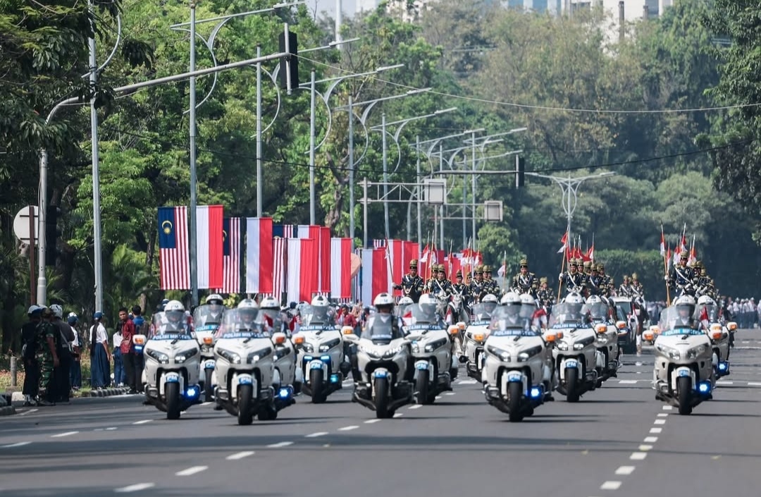 Presiden Prabowo Subianto sambut hangat kunjungan PM Malaysia Dato' Seri Anwar Ibrahim dengan pasukan jajar kehormatan di Istana Merdeka (Ashar/Foto:Biro-Setpres/SinPo.id)