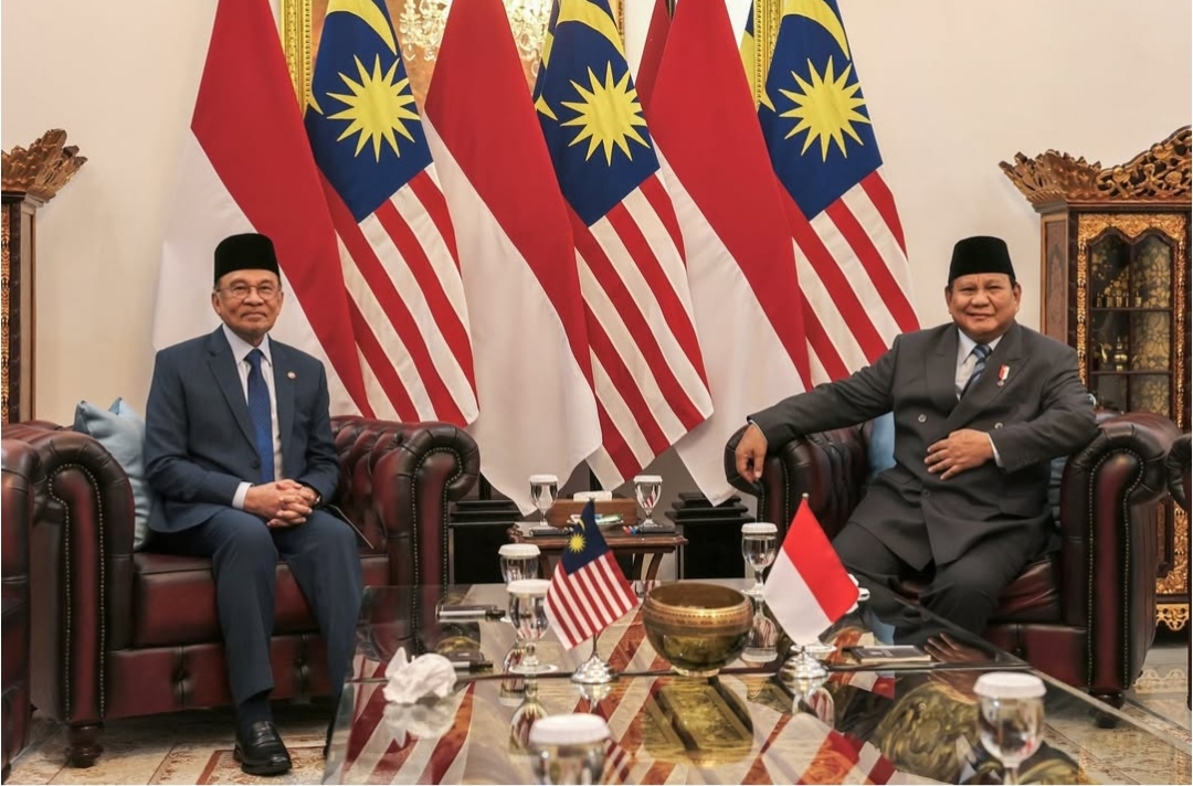 Presiden Prabowo Subianto sambut hangat kunjungan PM Malaysia Dato' Seri Anwar Ibrahim dengan pasukan jajar kehormatan di Istana Merdeka (Ashar/Foto:Biro-Setpres/SinPo.id)