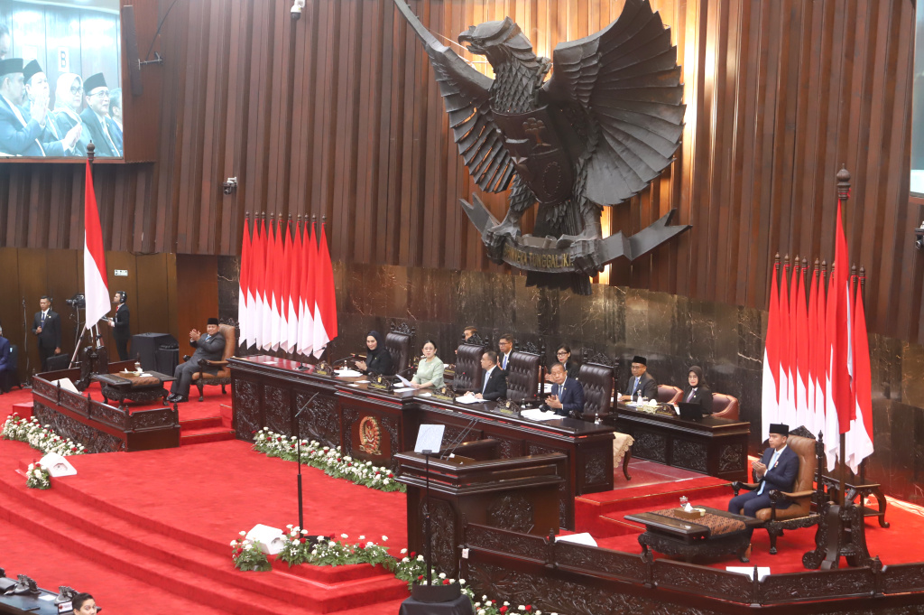 Presiden Prabowo Subianto menyampaikan Pidato Kerangka Ekonomi Makro (KEM) dan Pokok-Pokok Kebijakan Fiskal (PPKF) Anggaran 2027 (Ashar/SinPo.id)