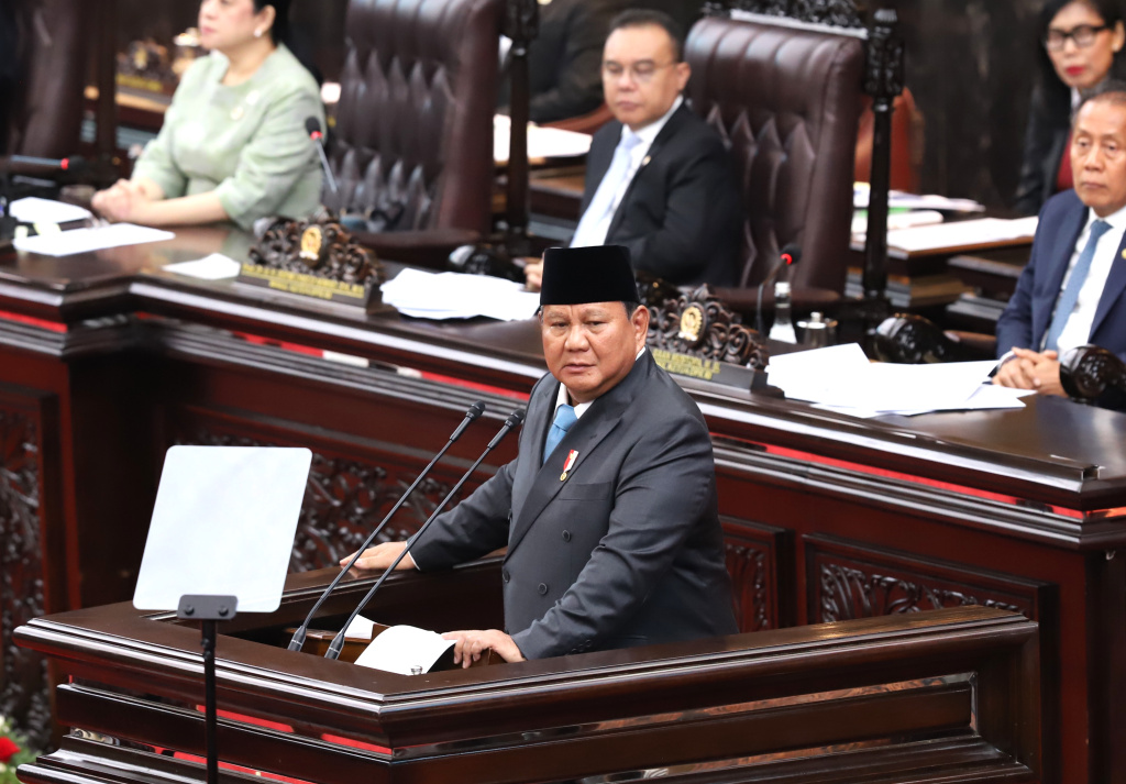 Presiden Prabowo Subianto menyampaikan Pidato Kerangka Ekonomi Makro (KEM) dan Pokok-Pokok Kebijakan Fiskal (PPKF) Anggaran 2027 (Ashar/SinPo.id)