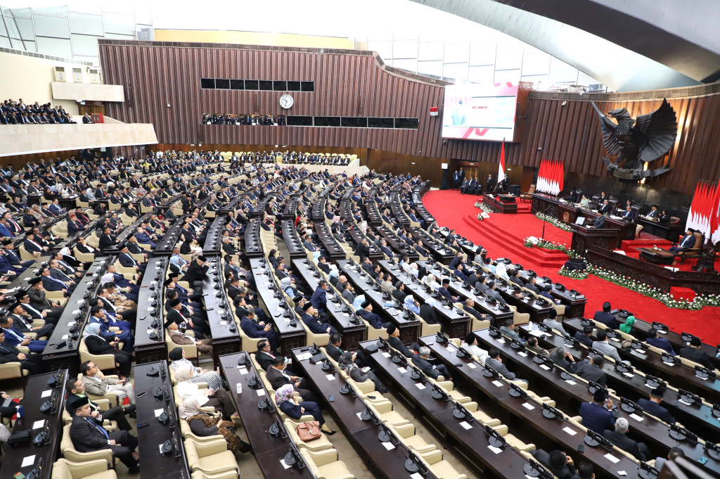 Presiden Prabowo Subianto menyampaikan Pidato Kerangka Ekonomi Makro (KEM) dan Pokok-Pokok Kebijakan Fiskal (PPKF) Anggaran 2027 (Ashar/SinPo.id)