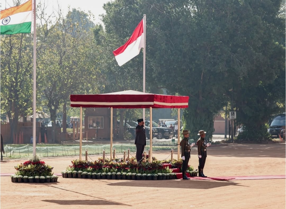 Presiden RI Prabowo Subianto melakukan kunjungan kenegaraan dalam memperingati Hari Republik ke-76 India di Istana Kepresidenan Rashtrapati Bhavan New Delhi (Ashar/Foto:Tim Media Presiden/SinPo.id)