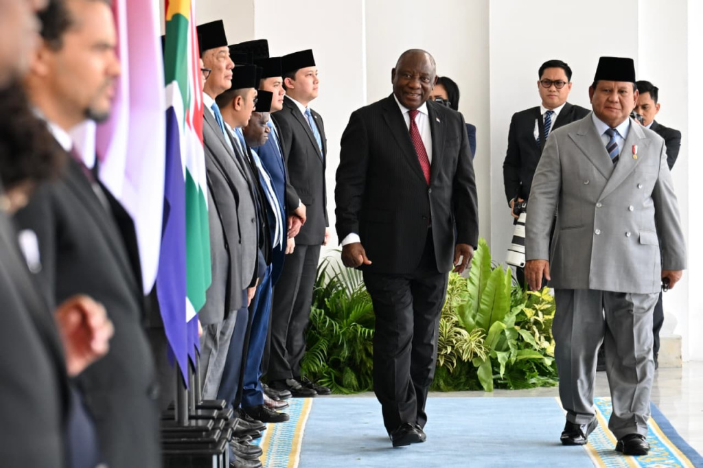 Presiden Prabowo menerima kunjungan kenegaraan Presiden Afrika Selatan Cyril Ramaphosa membahas kerja sama ekonomi dan keamanan (Ashar/Foto: BiroSetpres/SinPo.id)