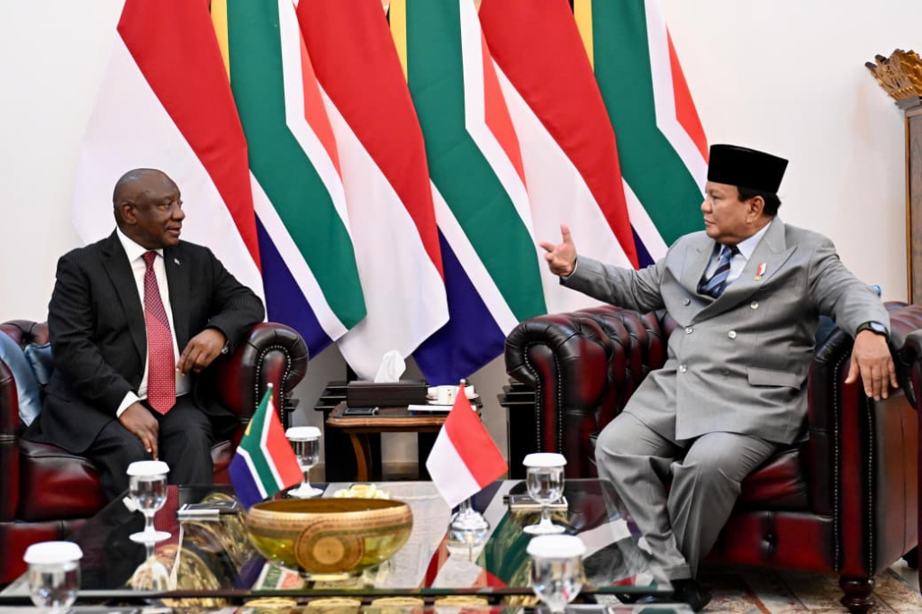 Presiden Prabowo menerima kunjungan kenegaraan Presiden Afrika Selatan Cyril Ramaphosa membahas kerja sama ekonomi dan keamanan (Ashar/Foto: BiroSetpres/SinPo.id)