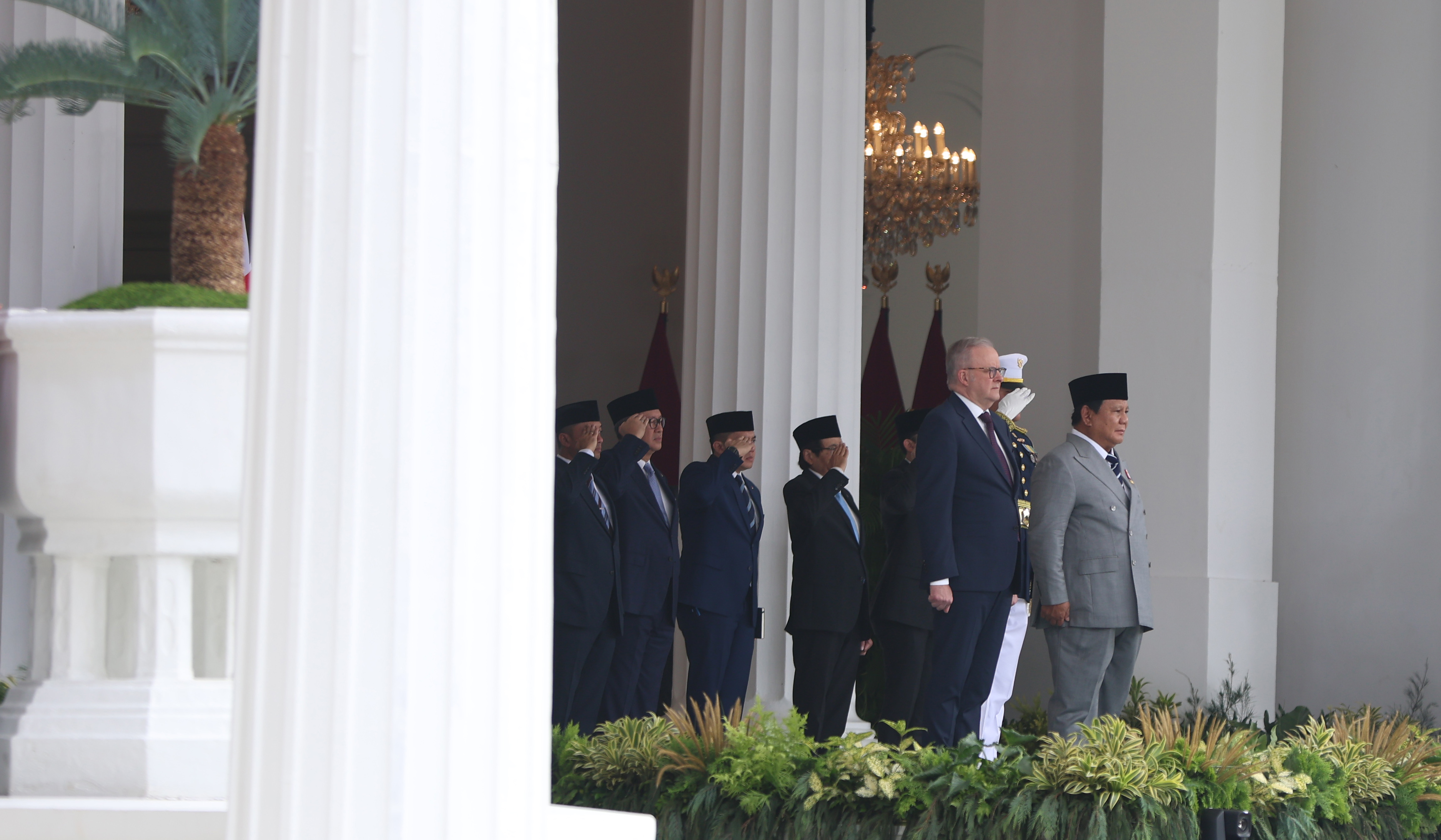 Prabowo saat menerima kunjungan kenegaraan PM Australia. (Agus Priatna/SinPo.id)