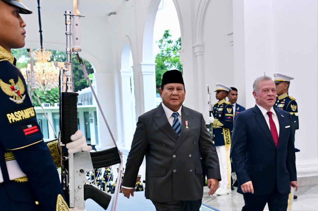 Presiden Prabowo Subianto menerima kunjungan kenegaraan Raja YordaniaHasyimiah Abdullah II Ibnu Al Hussein di Istana Merdeka (Ashar/Foto: BiroSetpres/SinPo.id)