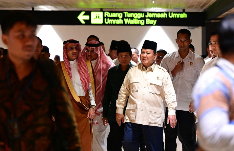 Presiden Prabowo Subianto meresmikan terminal khusus Haji dan Umrah 2F di Bandara Internasional Soekarno Hatta (Ashar/Foto:Muchlis Jr-Setpres/SinPo.id)
