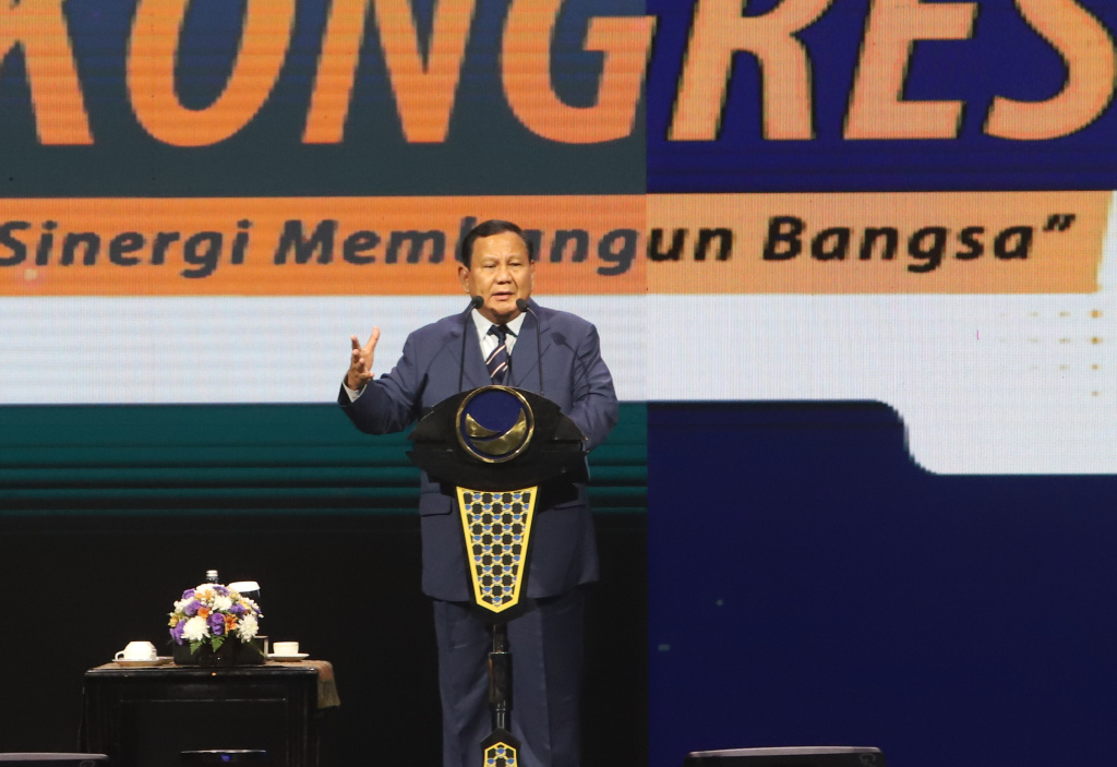 Presiden terpilih Prabowo Subianto hadiri penutupan Kongres NasDem ke III di Jakarta Convention Center (Ashar/SinPo.id)