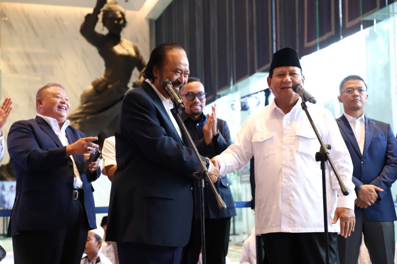 Presiden terpilih 2024-2029 Prabowo Subianto menemui Ketua Umum Partai NasDem Surya Paloh untuk silahturahmi (Ashar/SinPo.id)
