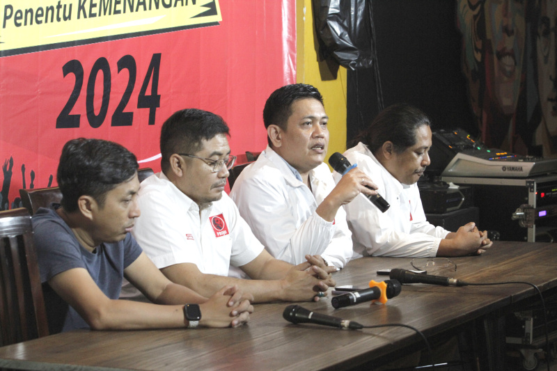 Projo menggelar jumpa pers terkait persiapan Rakernas VI (Ashar/SinPo.id)