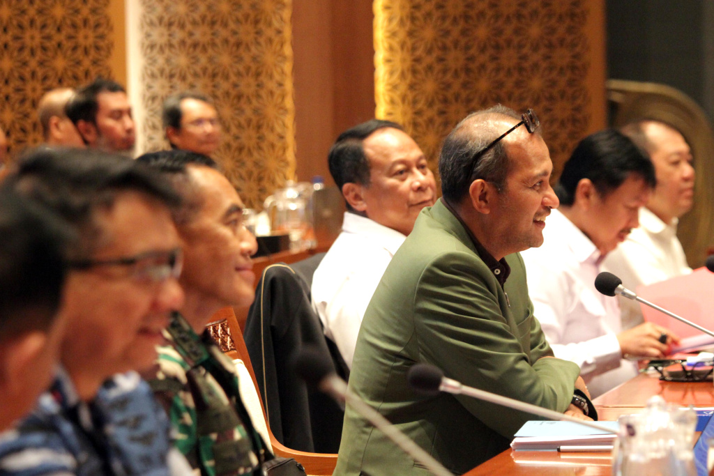 DPR menggelar Rapat Pansus membahas ruang pengelolaan udara (Ashar/SinPo.id)