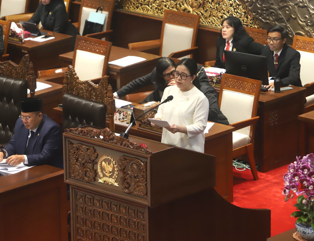 Pidato Ketua DPR Puan Maharani penutupan masa persidangan III (Ashar/SinPo.id)