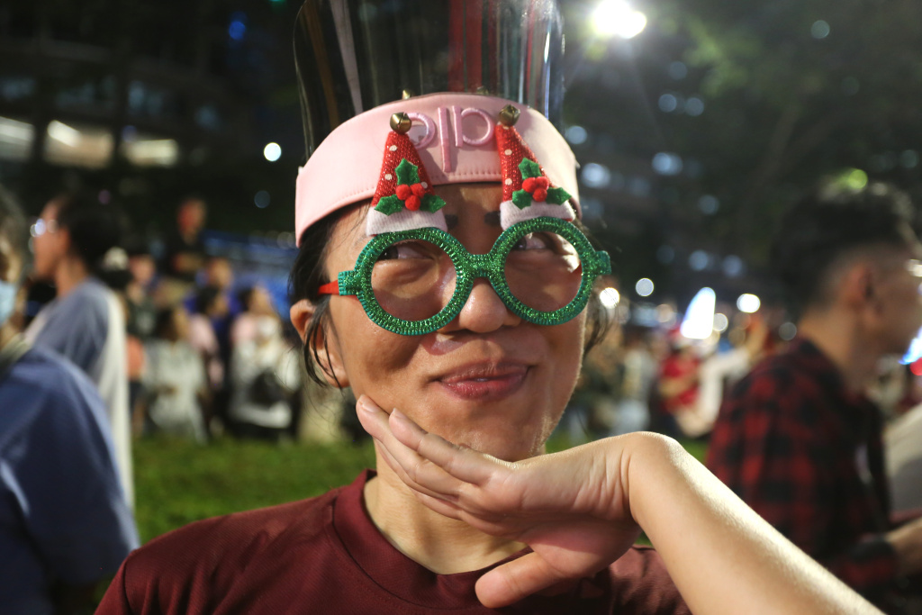 Rayakan Natal Christmast Carol Dengan 1,200 penyanyi (Ashar/SinPo.id)