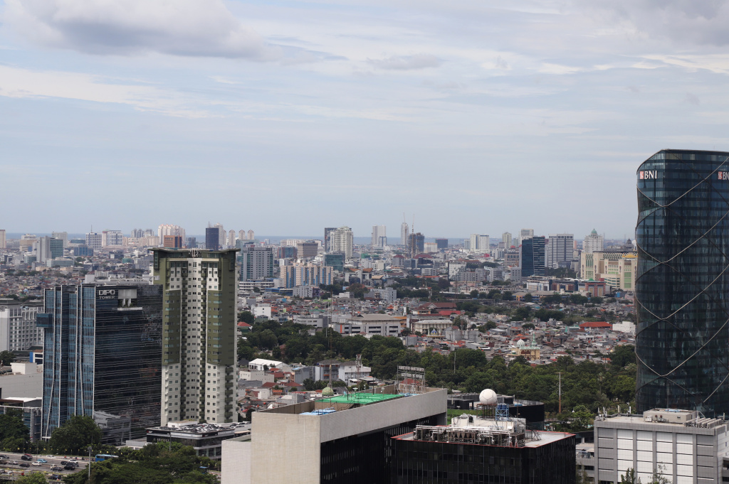 Realisasi Investasi Indonesia di Triwulan III 2025 tembus Rp.491,4 triliun (Ashar/SinPo.id)