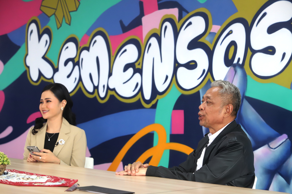 Redaksi Sinpo TV menggelar audiensi dengan Wakil Menteri Sosial Agus Jabo Priyono dengan membahas sekolah rakyat program Astacita Presiden Prabowo Subianto (Ashar/SinPo.id)