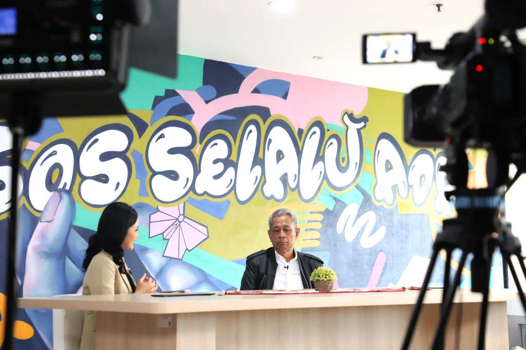 Redaksi Sinpo TV menggelar audiensi dengan Wakil Menteri Sosial Agus Jabo Priyono dengan membahas sekolah rakyat program Astacita Presiden Prabowo Subianto (Ashar/SinPo.id)