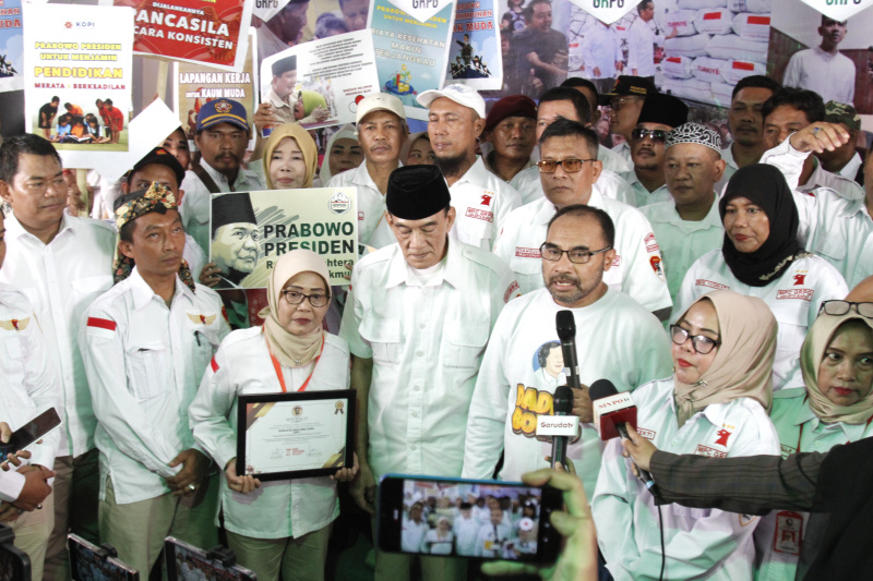 Relawan GRPG deklarasi di rumah besar relawan 08 slipi dukung Prabowo Presiden 2024 (Ashar/SinPo.id)