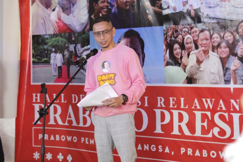 Rekawan Hopeng Tionghoa resmi deklarasi dukung Prabowo Presiden 2024 di rumah besar relawan 08 (Ashar/SinPo.id)