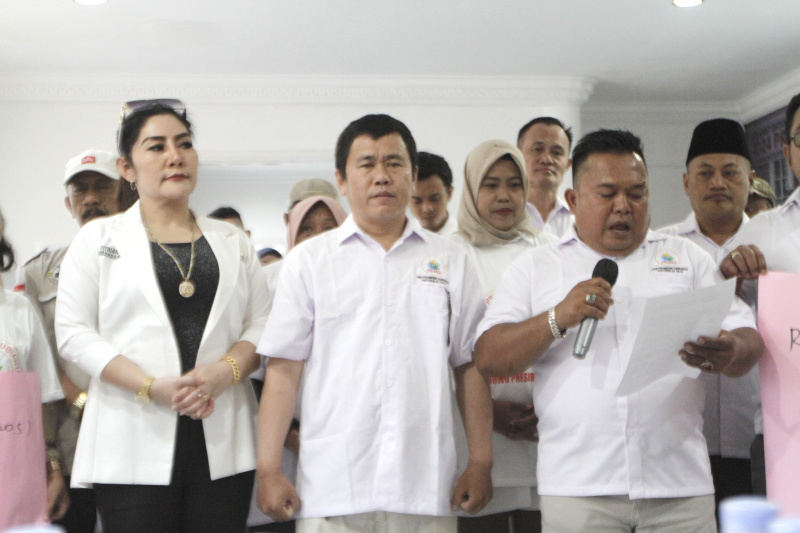 Relawan Propas Deklarasi dukung Prabowo Subianto dan Gibran Rakabuming Raka untuk Presiden dan Wakil Presiden 2024 (Ashar/SinPo.id)