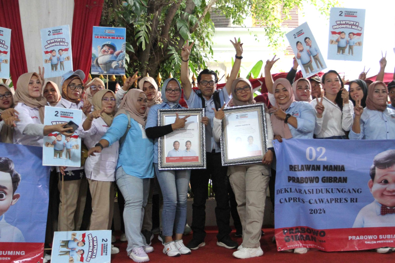 Relawan Rempag 02 dan Komando 08 Deklarasi mendukung paslon nomor urut 02  Prabowo-Gibran di Pilpres (Ashar/SinPo.id)
