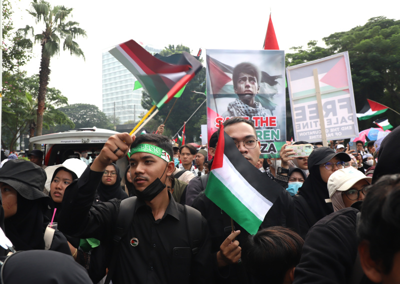 Ribuan warga gelar aksi solidaritas bela Palestina 