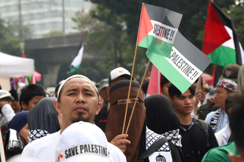 Ribuan warga gelar aksi solidaritas bela Palestina 