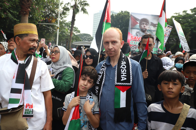 Ribuan warga gelar aksi solidaritas bela Palestina 