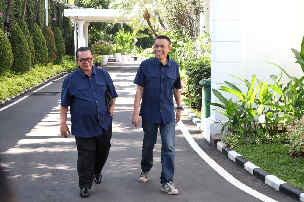 Rismon Sianipar langsung meminta maaf kepada Wakil Presiden Gibran Rakabuming Raka terkait ijazah palsu (Ashar/Si