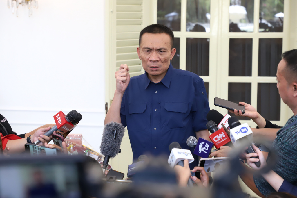 Rismon Sianipar langsung meminta maaf kepada Wakil Presiden Gibran Rakabuming Raka terkait ijazah palsu (Ashar/Si