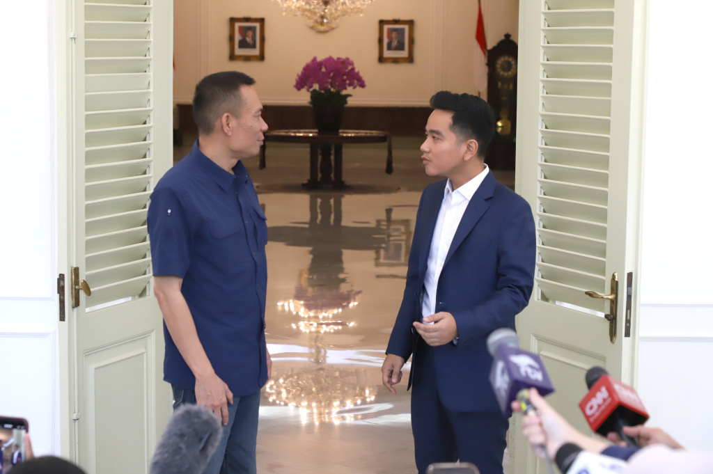 Rismon Sianipar langsung meminta maaf kepada Wakil Presiden Gibran Rakabuming Raka terkait ijazah palsu (Ashar/Si