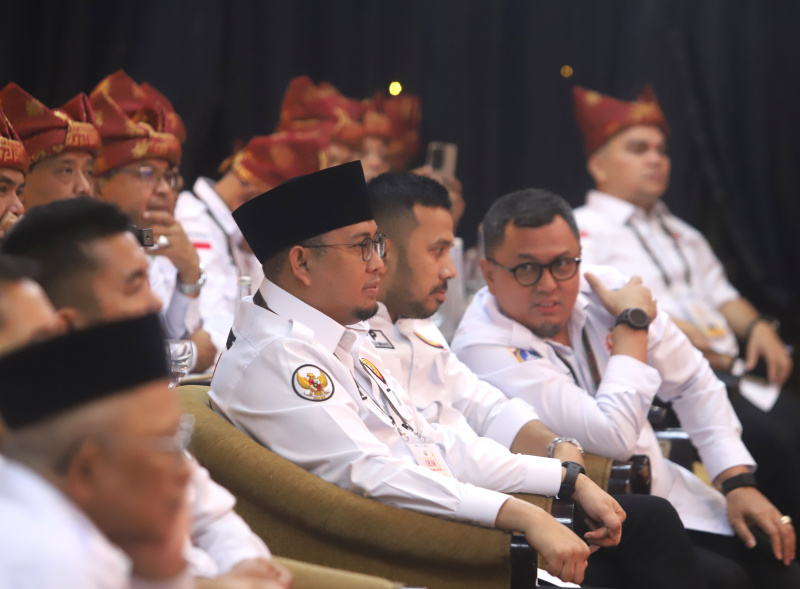 Wakil Ketua Komisi VI DPR Andre Rosiade terpilih menjadi Ketua Umum DPP Ikatan Keluarga Minang (Ashar/SinPo.id)