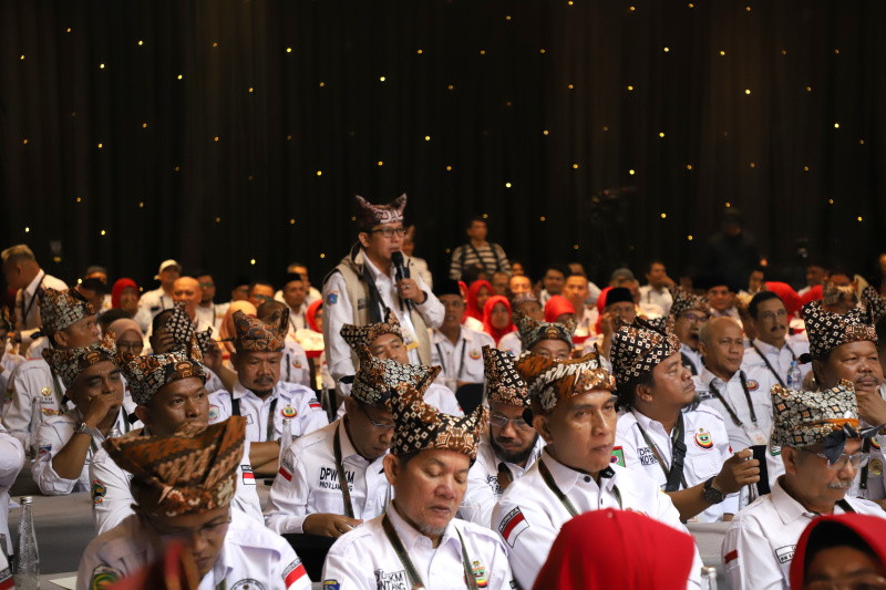 Wakil Ketua Komisi VI DPR Andre Rosiade terpilih menjadi Ketua Umum DPP Ikatan Keluarga Minang (Ashar/SinPo.id)