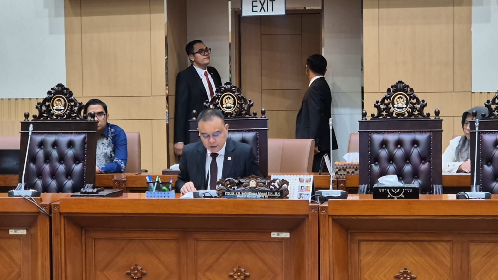 Sahroni terpilih kembali sebagai Wakil Ketua Komisi III menggantikan Rusdi Masse Mappasessu (Ashar/sinpo.id)