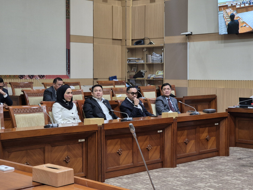 Sahroni terpilih kembali sebagai Wakil Ketua Komisi III menggantikan Rusdi Masse Mappasessu (Ashar/sinpo.id)