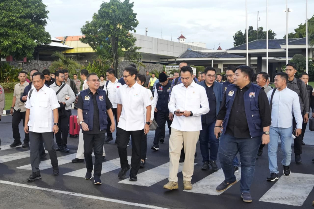Satgas Galapana DPR memberikan hasil laporan hasil pemulihan bencana yang terjadi di Aceh, Sumatera Barat dan Sumatera Utara (Ashar/Foto:Yoga/SinPo.id)