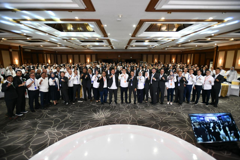 FSPPB menyeruhkan agar Pertamina kembali menjadi perusahaan negara yang terintegrasi dari hulu hingga hilir dan berada langsung di bawah kendali Presiden RI (Ashar/SinPo.id)