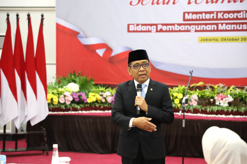 Kemenko PMK gelar sertijab dari Menko PMK Muhadjir Effendy periode 2019-2024  kepada Menko PMK yang baru dilantik Pratikno periode 2024-2029 (Ashar/SinPo.id)