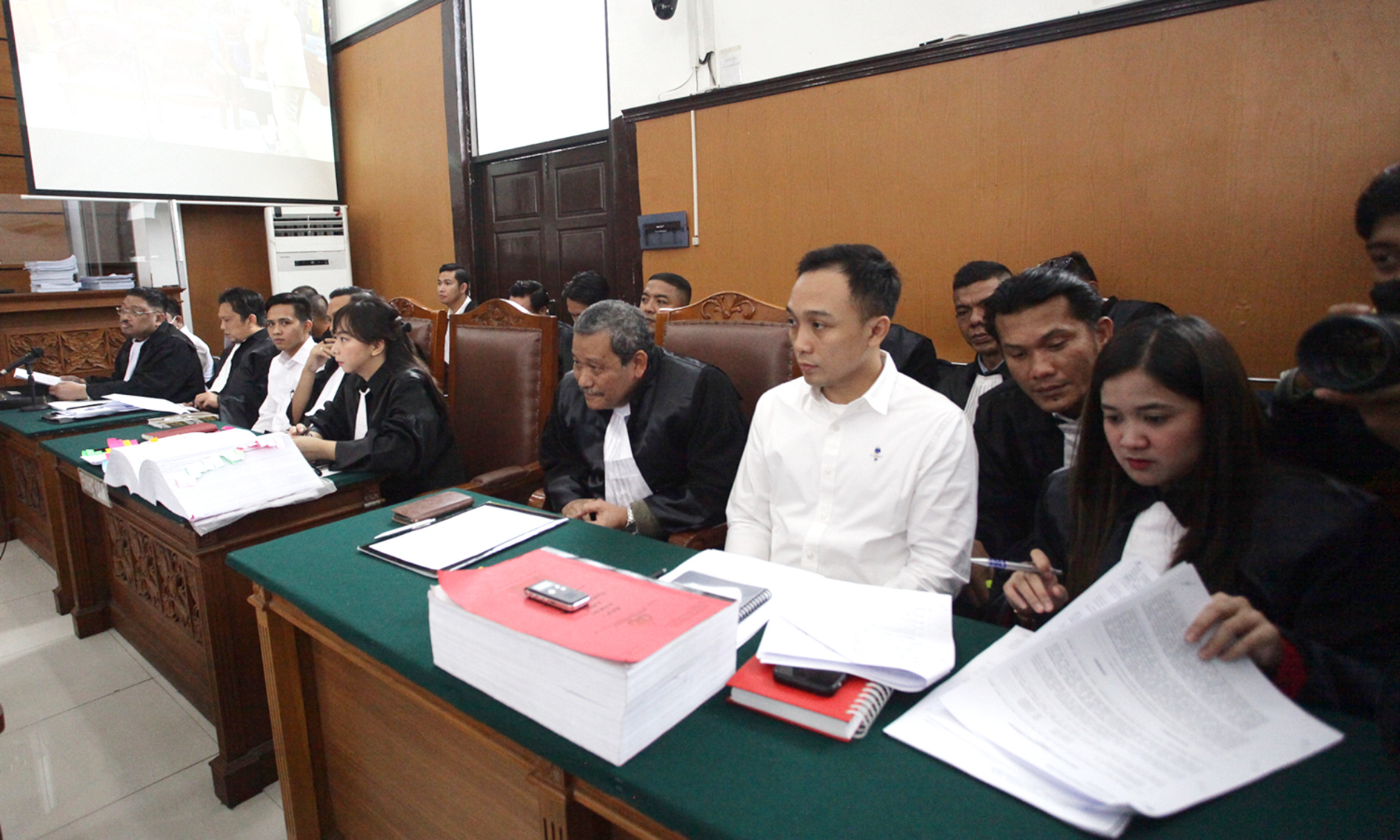 Sidang Bharada E, Ricky Rizal dan Kuat Ma'ruf terkait kasus pembunuhan Brigadir J JPU menghadirkan 11 saksi (Ashar/SinPo.id)