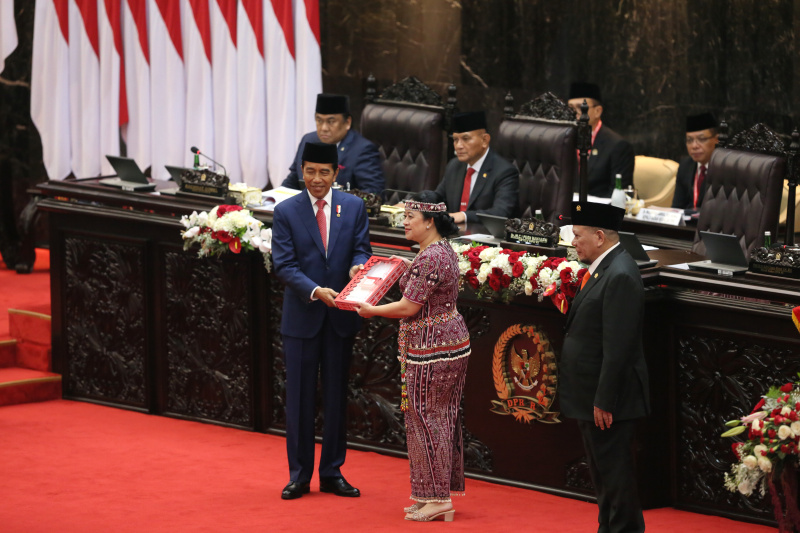 Sidang Paripurna DPR RI Masa Persidangan I Tahun 2023-2024 dengan pidato Presiden Jokowi pengantar RAPBN 2024 (Ashar/SinPo.id)