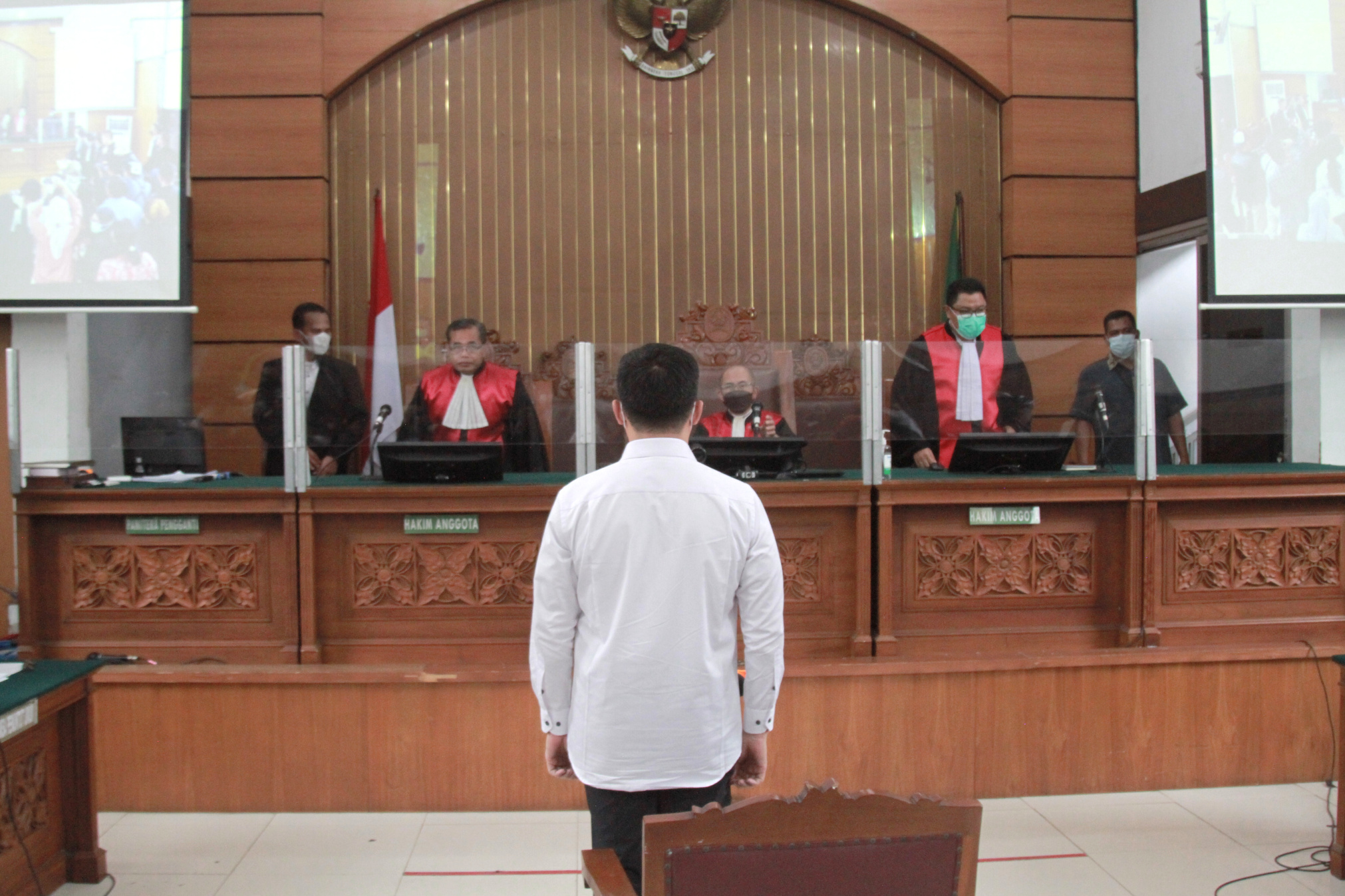 Sidang perdana Obstruction of justice menghilangkan rekaman CCTV rumah dinas Duren Tiga AKBP Arif Rahman Arifin di PN Jakarta Selatan (Ashar/SinPo.id)