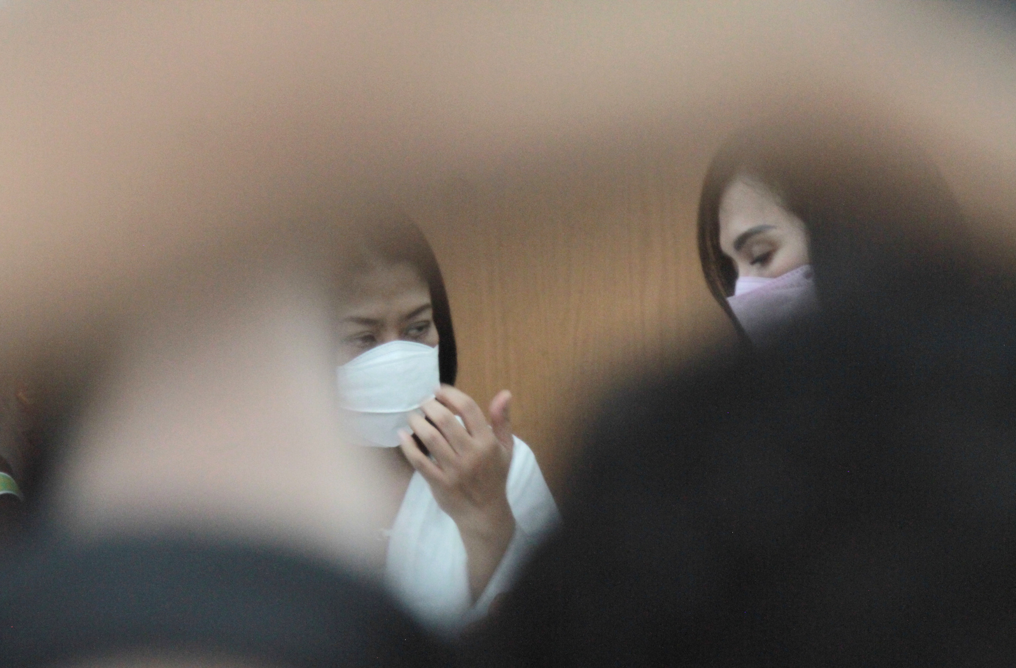 Sidang perdana Putri Chandrawathi di Pengadilan Negeri Jakarta Selatan terkait kasus pembunuhan Brigadir Nofriansyah Yosua Hutabarat (Ashar/SinPo.id)