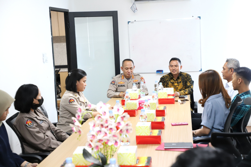 Sinpo TV resmi berkolaborasi dengan Divisi Humas Mabes Polri (Ashar/SinPo.id)