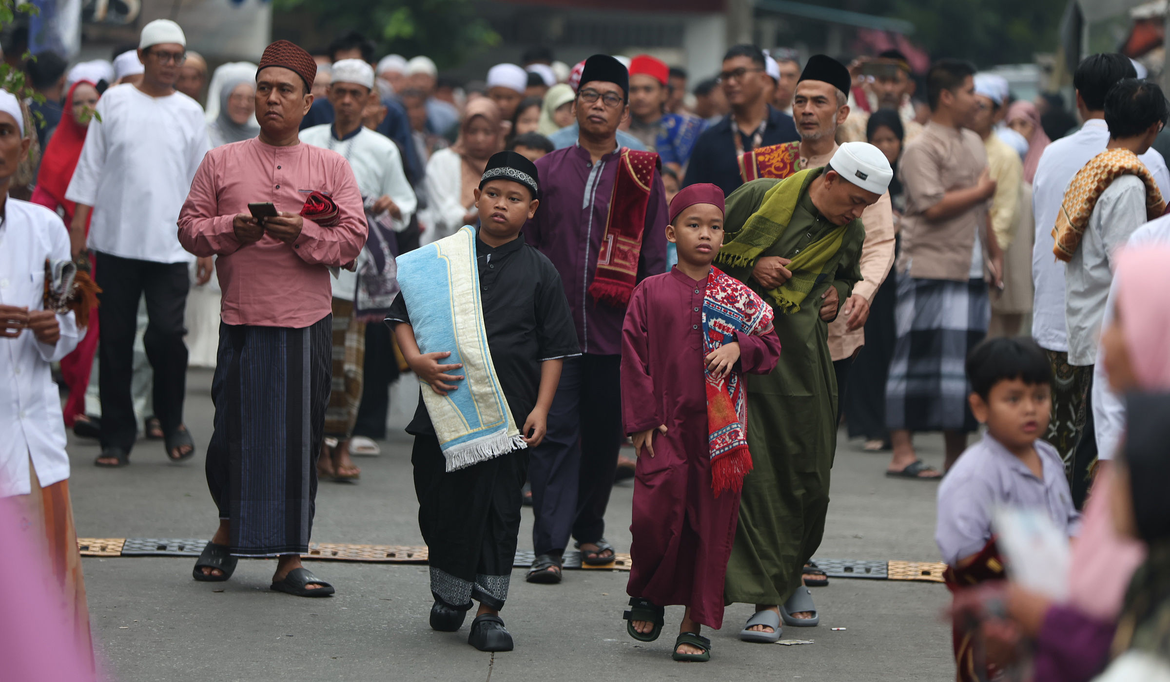 Solat Id di Jatinegara. (Agus Priatna/SinPo.id)