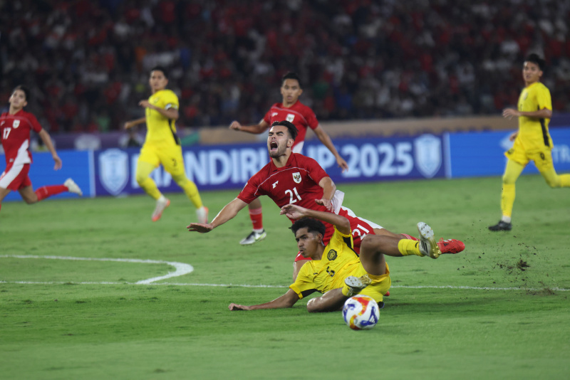Timnas Indonesia U-23  imbang lawan Malaysia 0-0 di Piala AFF U-23 (Ashar/SinPo.id)