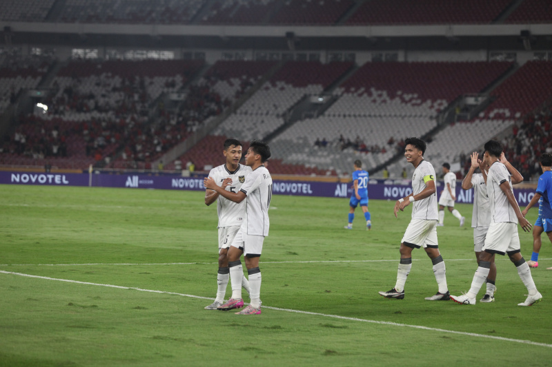 Timnas Indonesia Piala AFF U-23 menang tipis lawan Filipina dengan skor 1-0 di GBK (Ashar/SinPo.id)