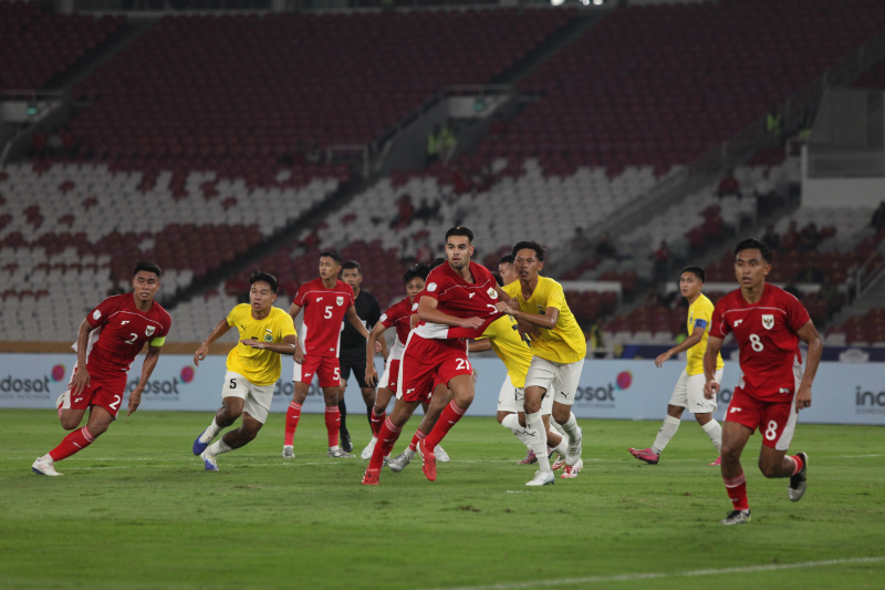 Timnas Indonesia U-23 menang lawan Brunei Darussalam 8-0 dalam penyisihan Grup A Piala AFF U-23 di Stadion Gelora Bung Karno (Ashar/SinPo.id)