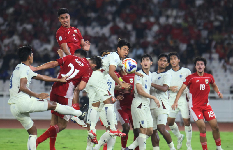 Timnas Indonesia U-23 melaju ke final setelah berhasil mengalahkan Thailand lewat adu penalti 7-6 di SUGBK (Ashar/SinPo.id)