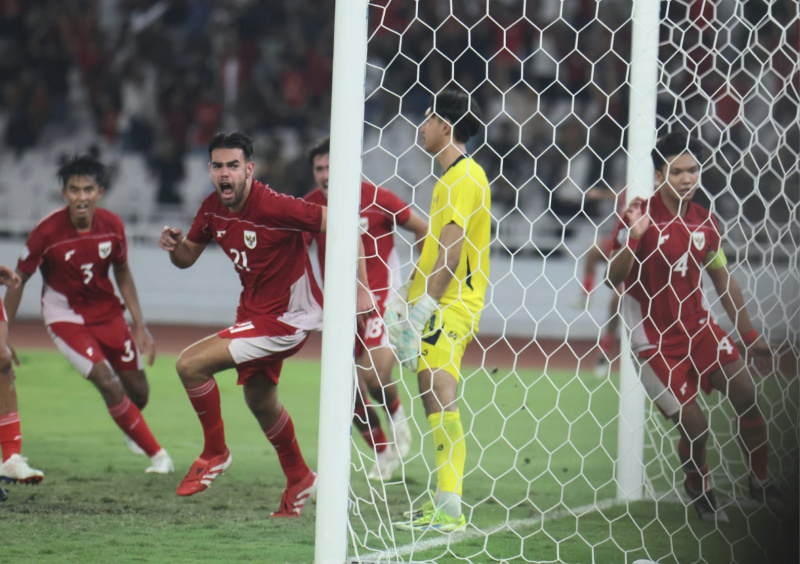 Timnas Indonesia U-23 melaju ke final setelah berhasil mengalahkan Thailand lewat adu penalti 7-6 di SUGBK (Ashar/SinPo.id)
